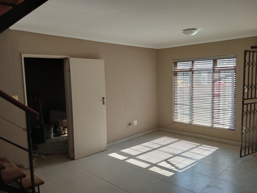3 Bedroom Property for Sale in Waterval East North West